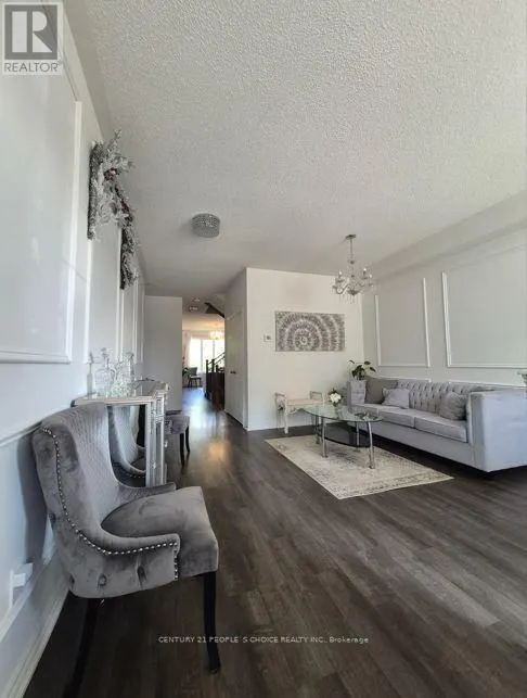 71 RIVERWALK DRIVE N