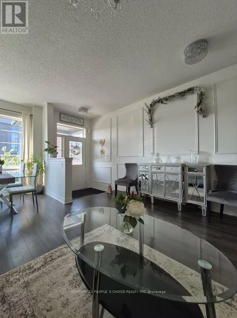 71 RIVERWALK DRIVE N