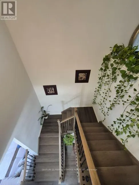 71 RIVERWALK DRIVE N