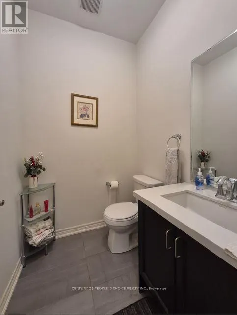 71 RIVERWALK DRIVE N