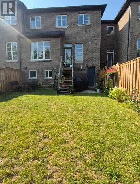 71 RIVERWALK DRIVE N