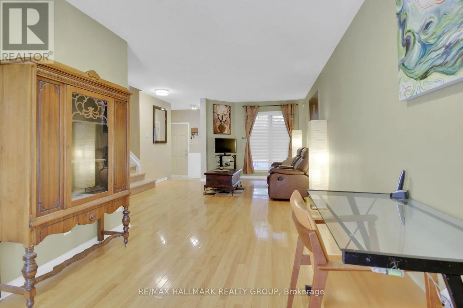 55 BINBURY WAY