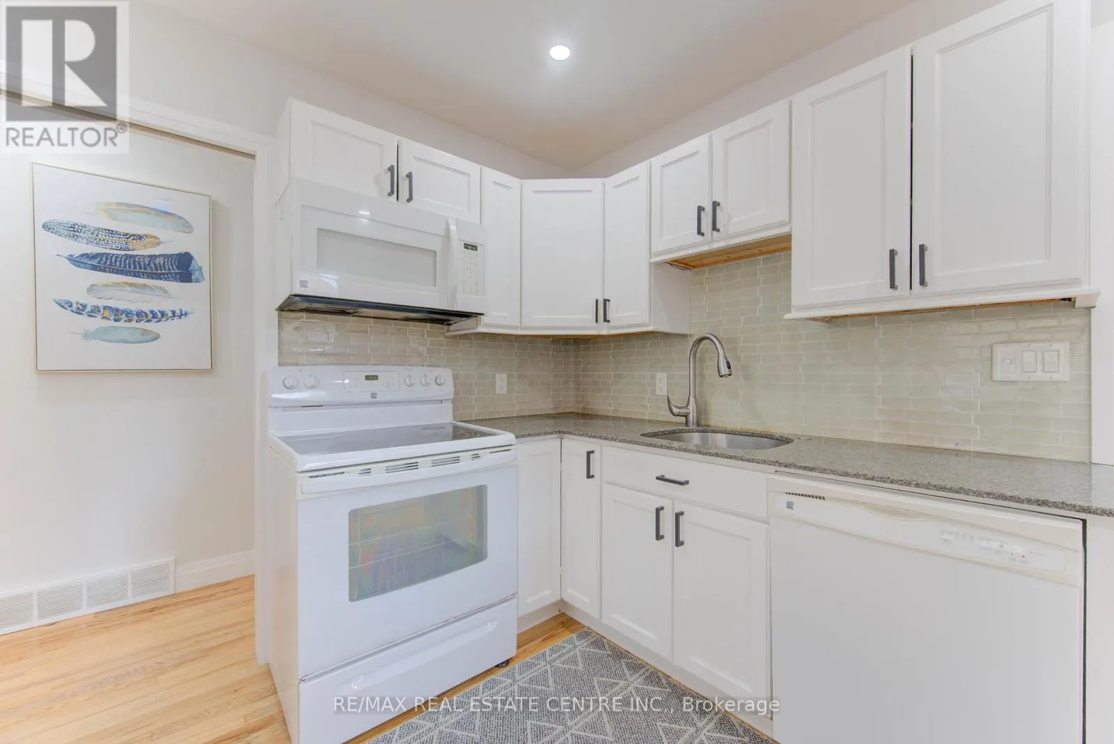 148 DRIFTWOOD DRIVE