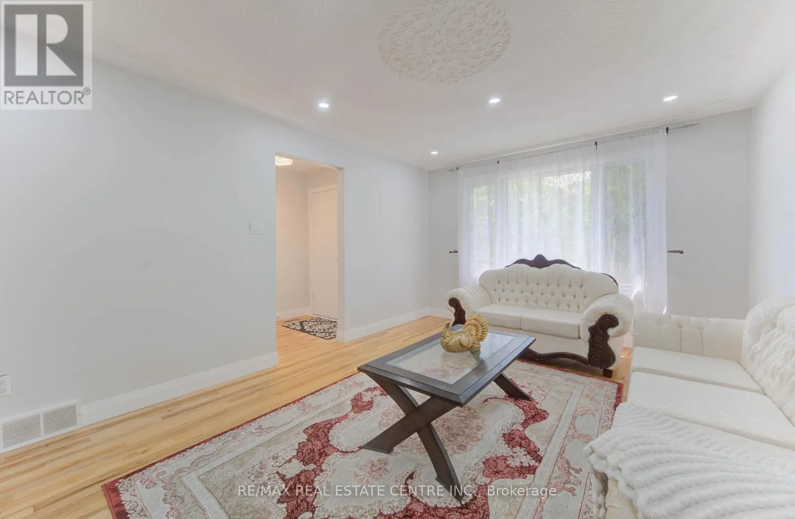148 DRIFTWOOD DRIVE