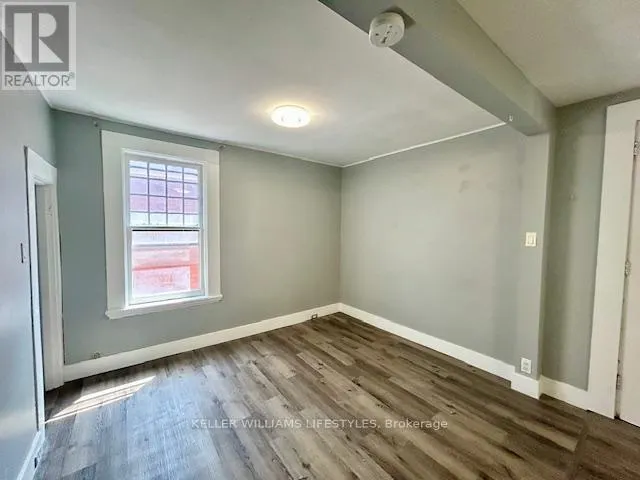 UPPER - 669 LORNE AVENUE, #Upper