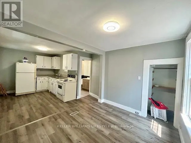UPPER - 669 LORNE AVENUE, #Upper