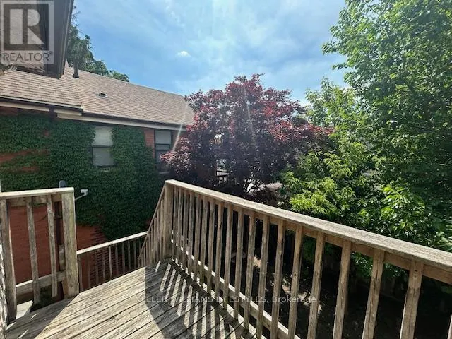 UPPER - 669 LORNE AVENUE, #Upper