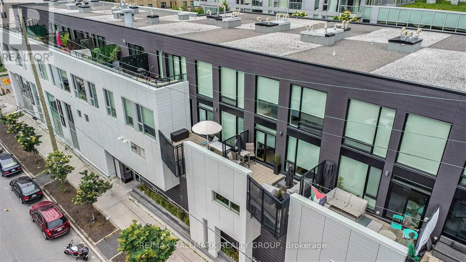 213 - 197 LISGAR STREET