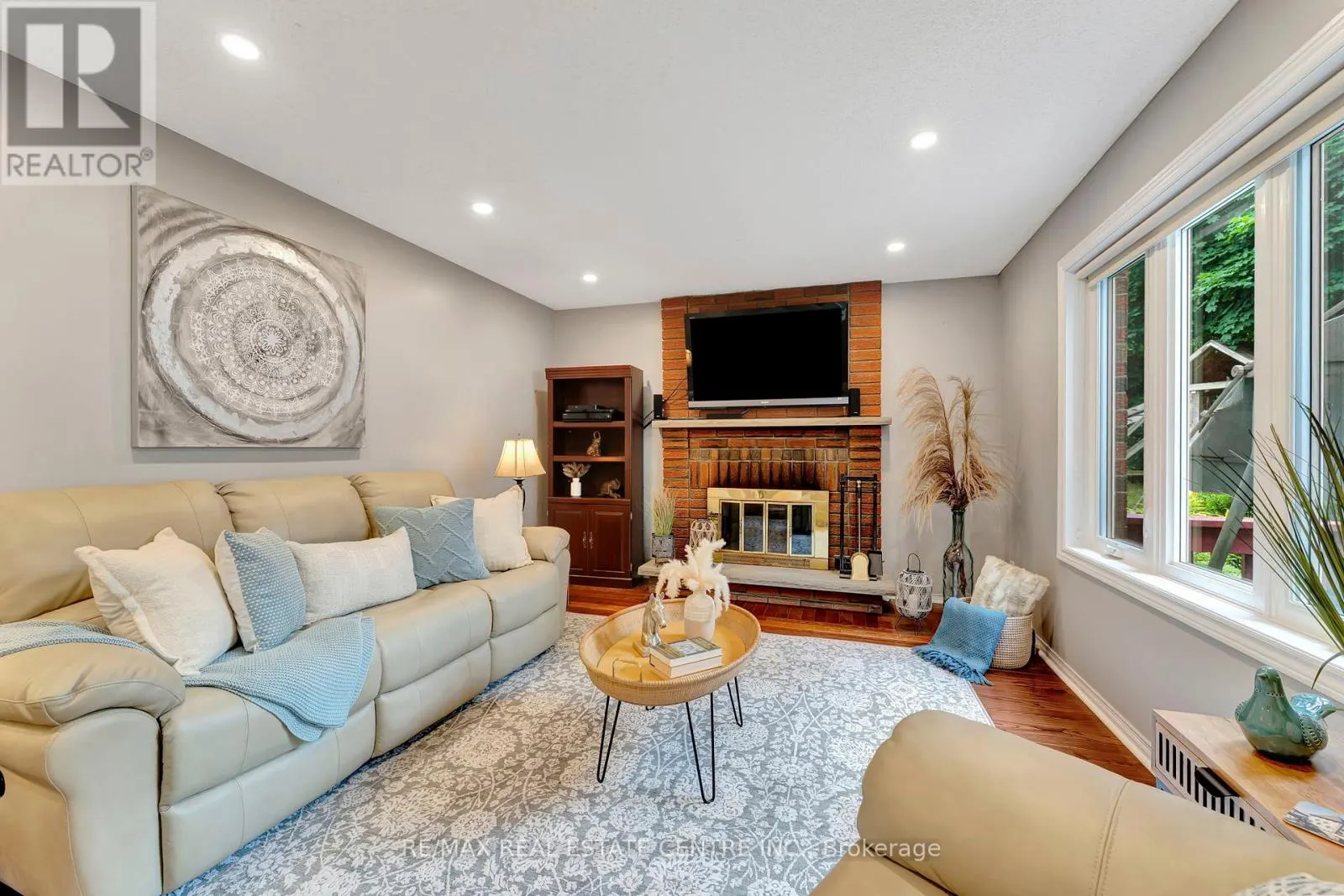 72 HILBORN AVENUE