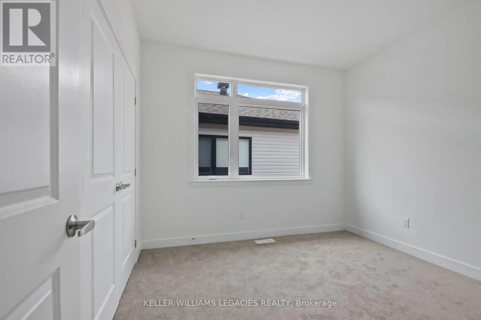 11 MENDOZA WAY