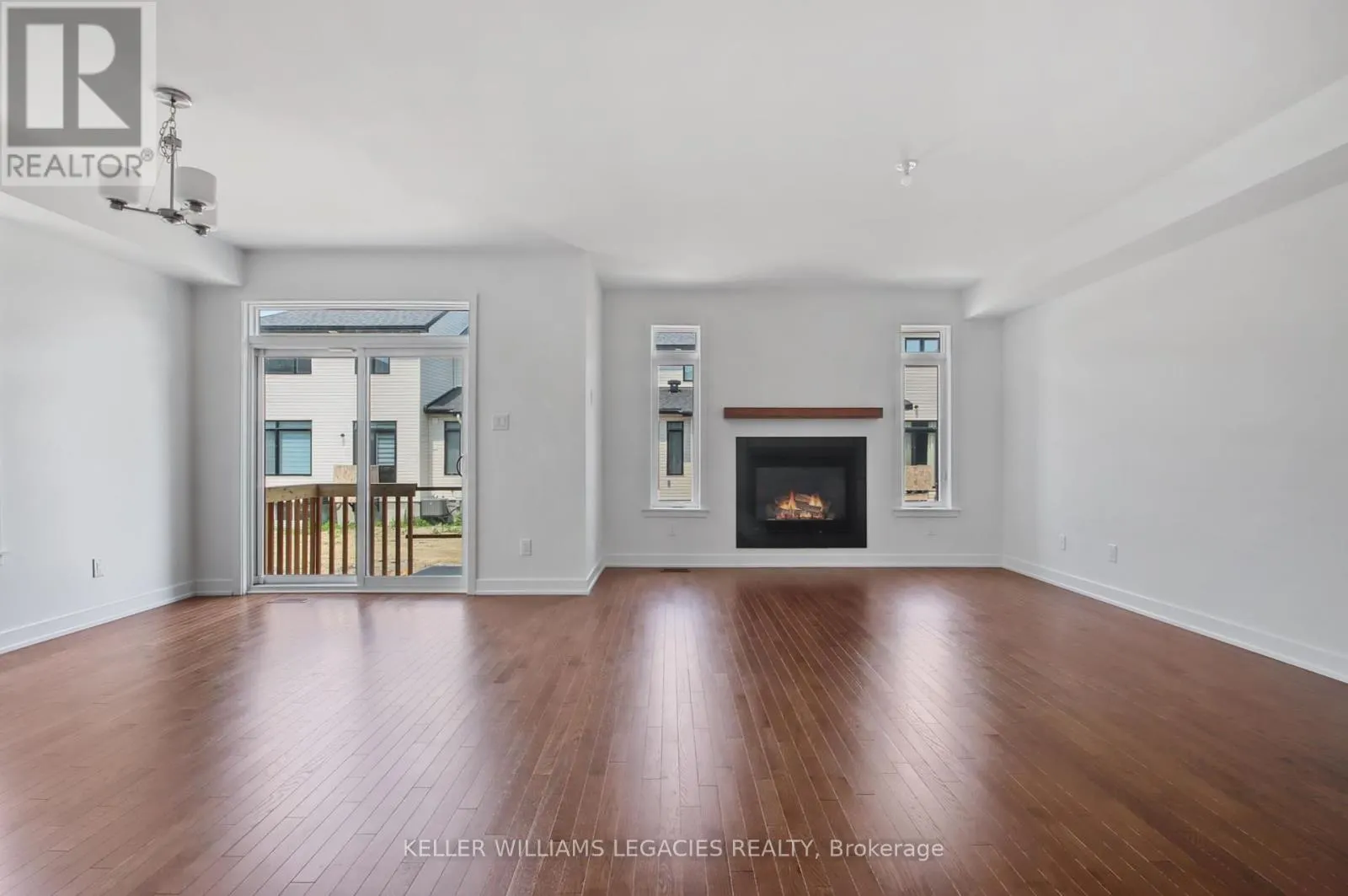 11 MENDOZA WAY