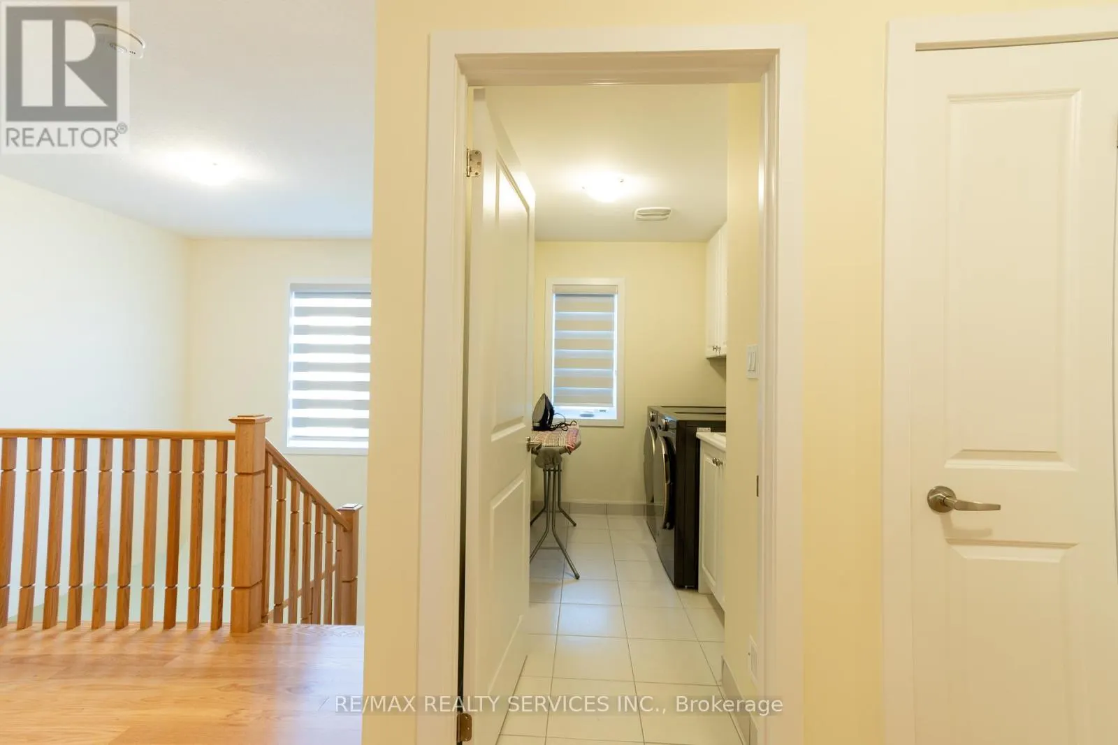 72 PAPERBIRCH DRIVE