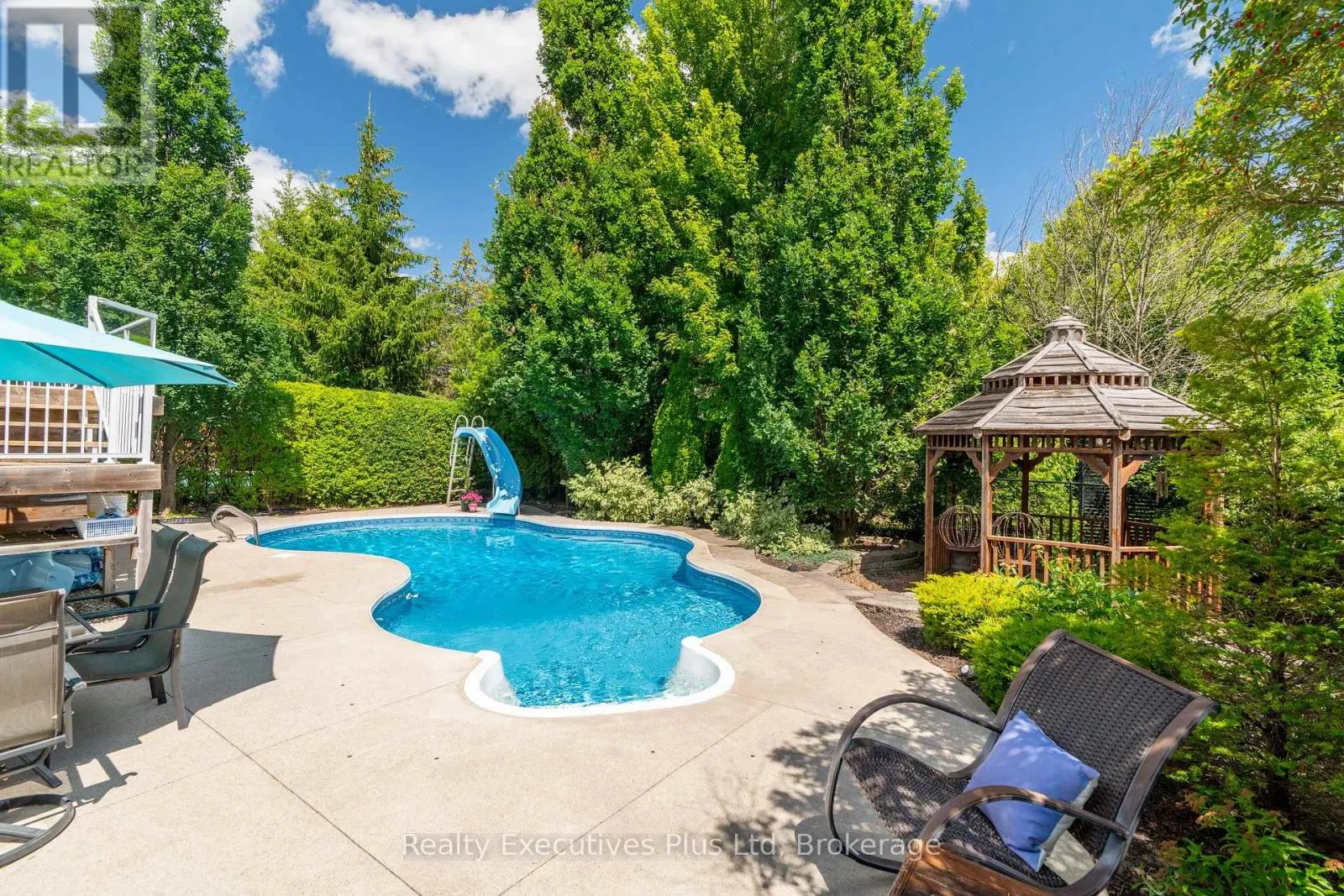 45 FIELDSTONE ROAD