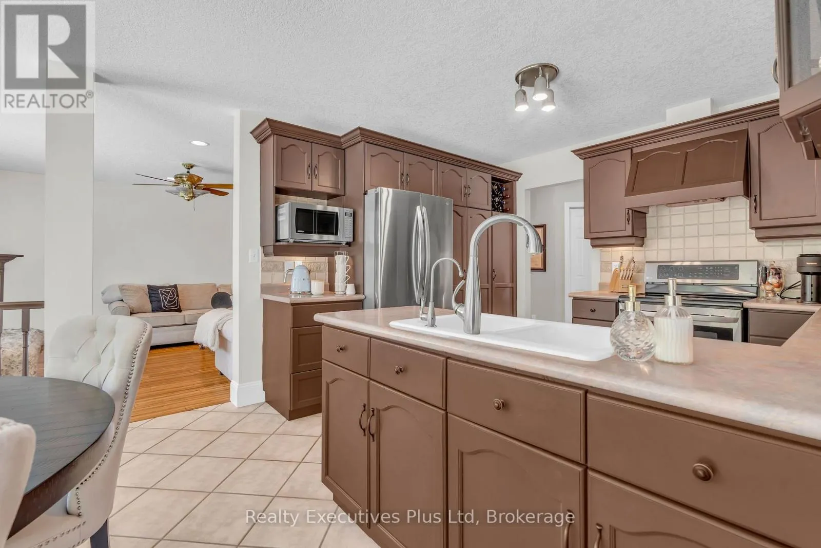 45 FIELDSTONE ROAD