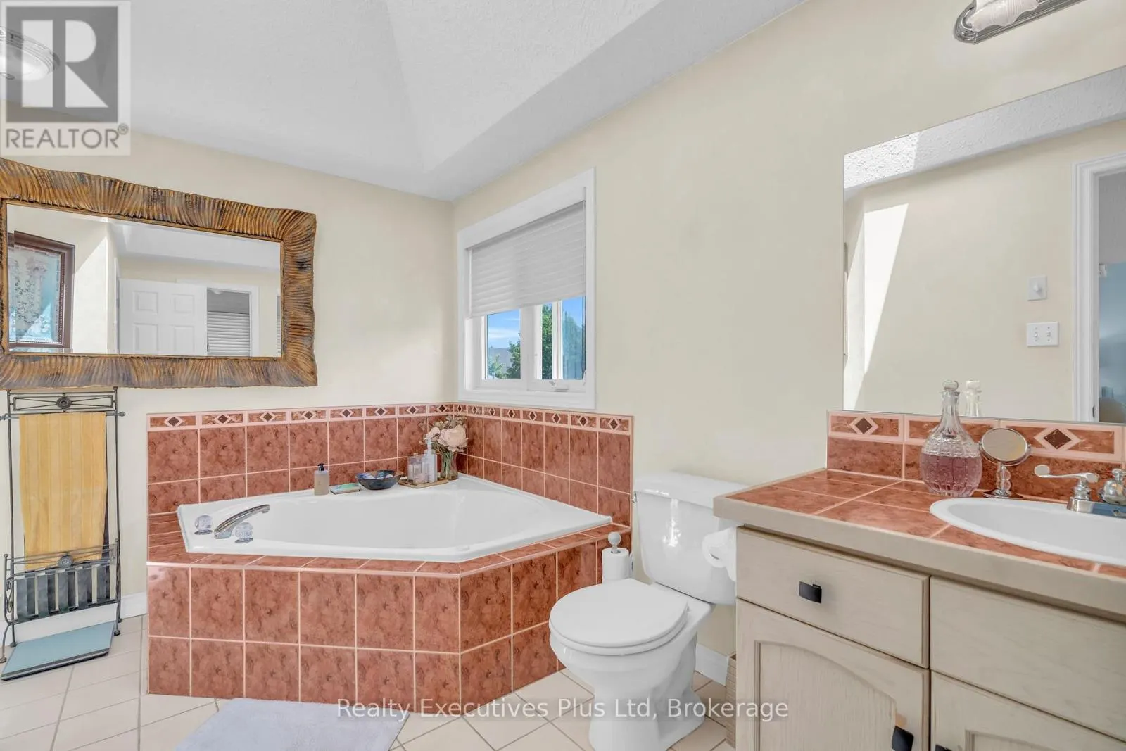45 FIELDSTONE ROAD
