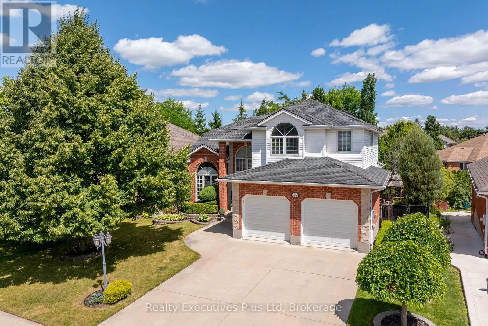 45 FIELDSTONE ROAD