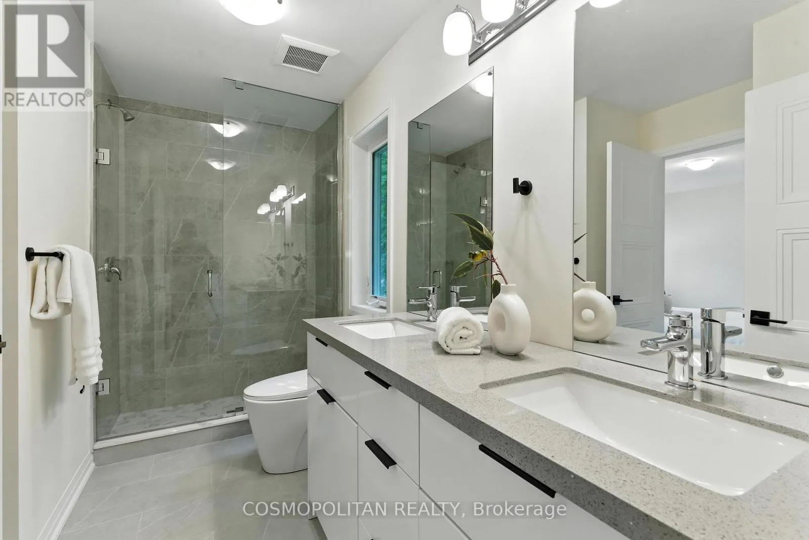 A - 71 A BRADLEY STREET, #A