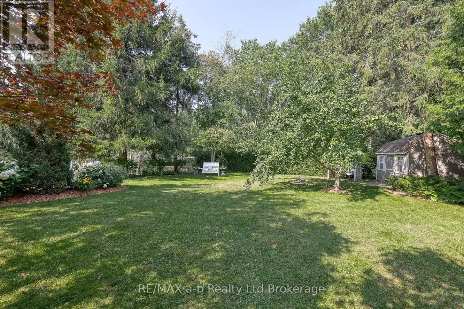 543 HIGHLAND DRIVE