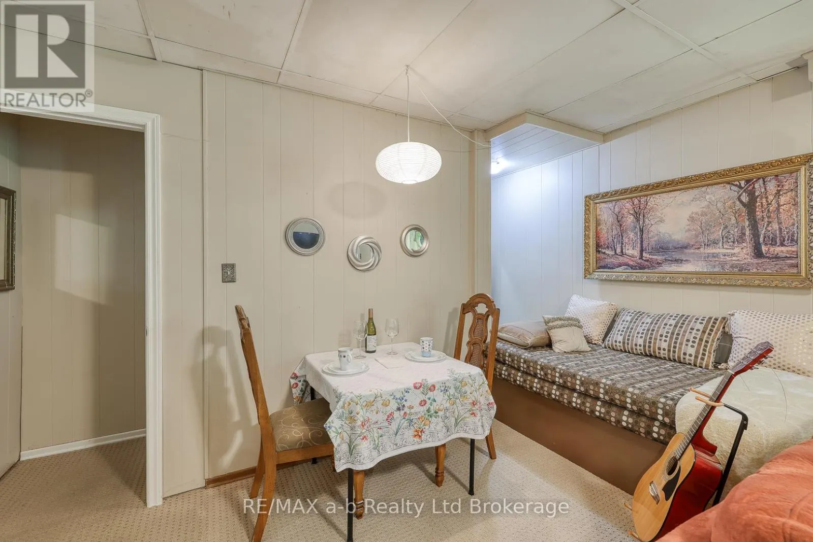 543 HIGHLAND DRIVE