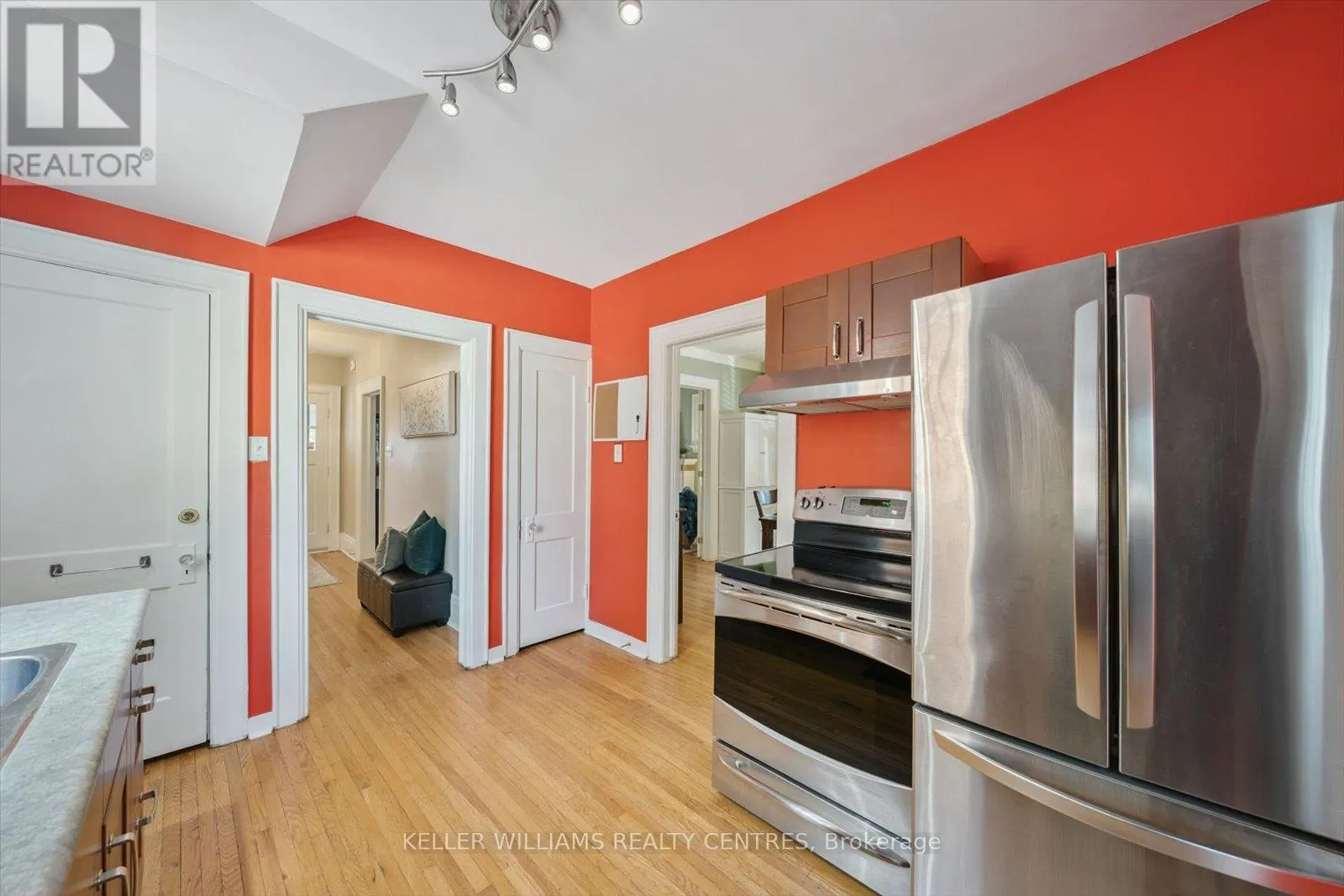 591 WOOLWICH STREET