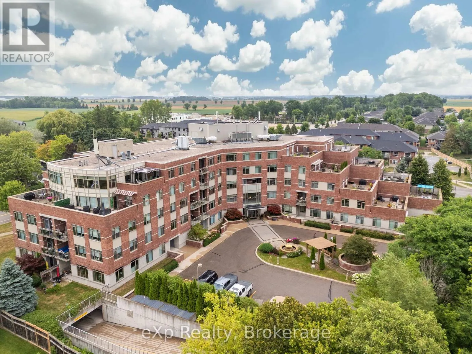 113 - 400 ROMEO STREET N, #113