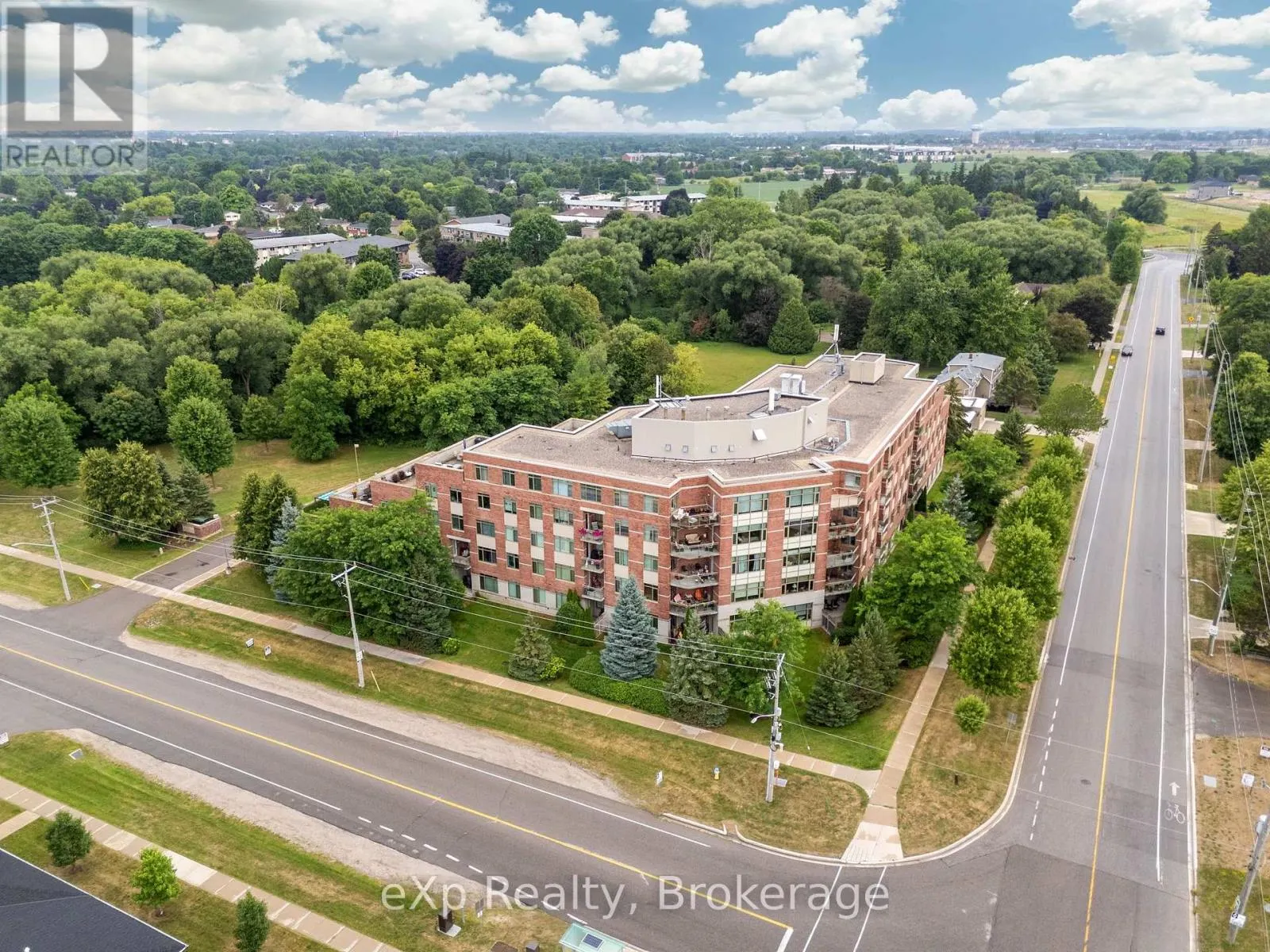 113 - 400 ROMEO STREET N, #113
