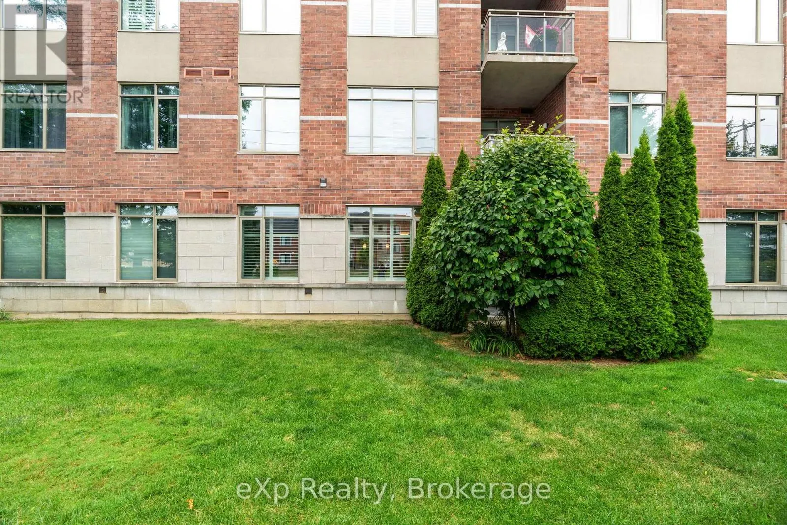 113 - 400 ROMEO STREET N, #113