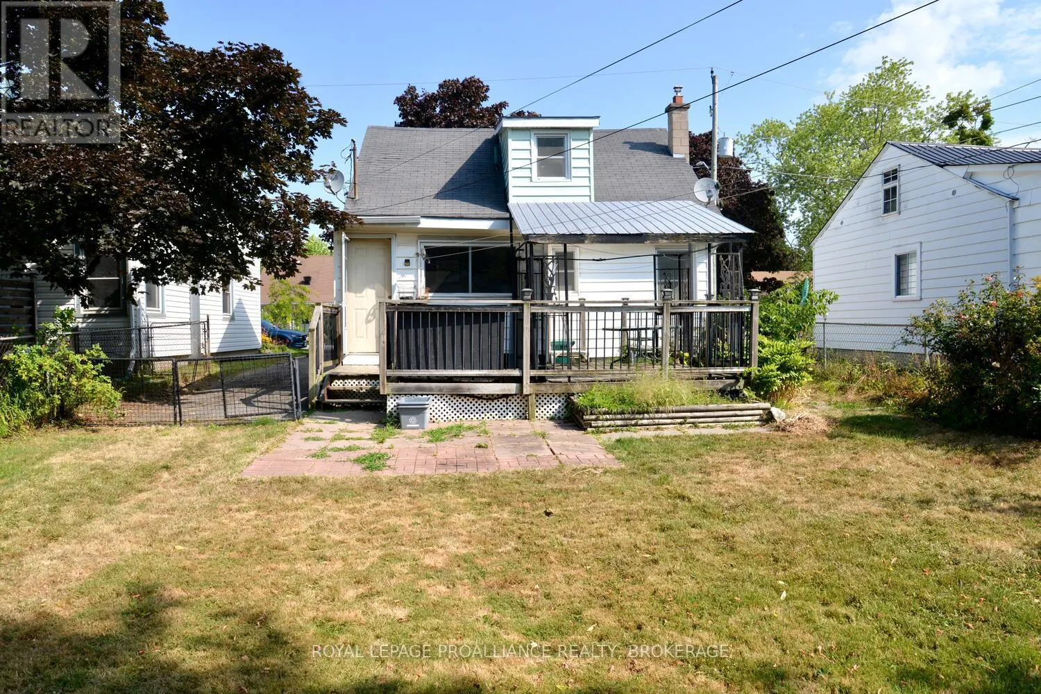 18 DUNKIRK AVENUE