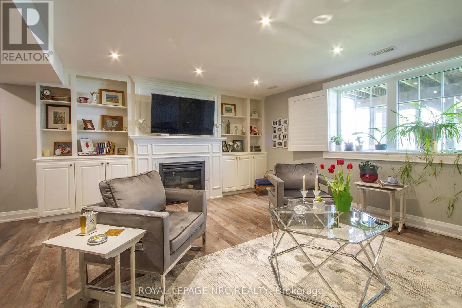 62 - 3232 MONTROSE ROAD, #62