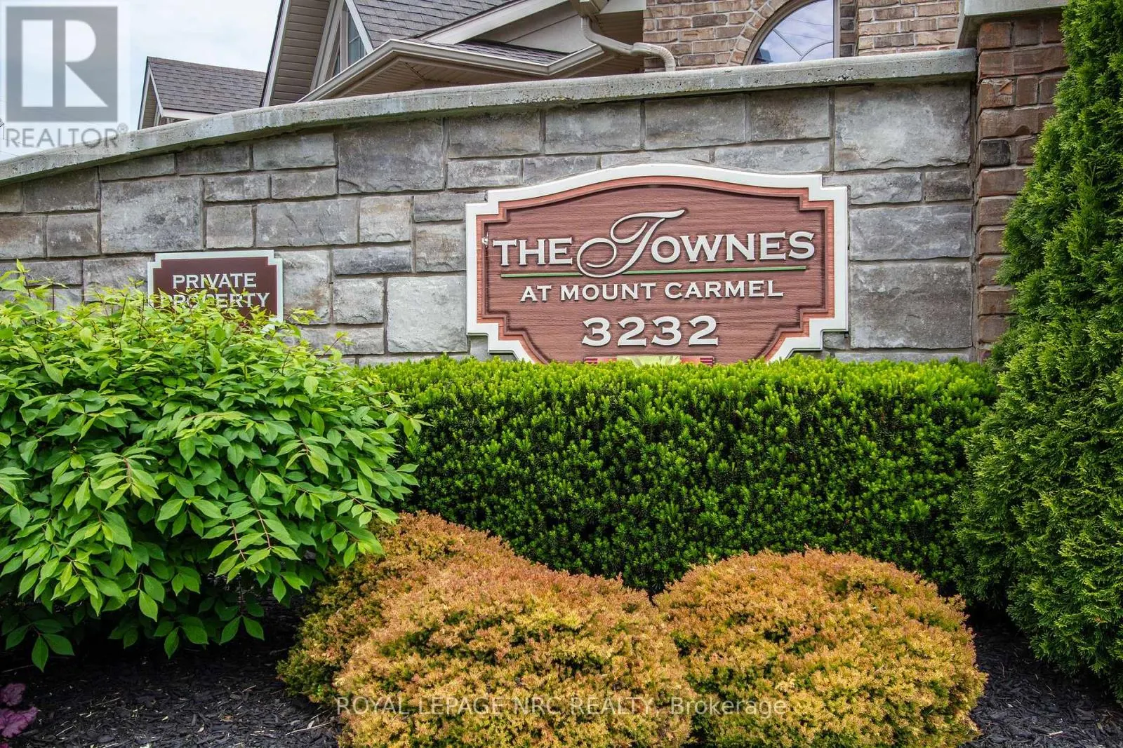 62 - 3232 MONTROSE ROAD, #62