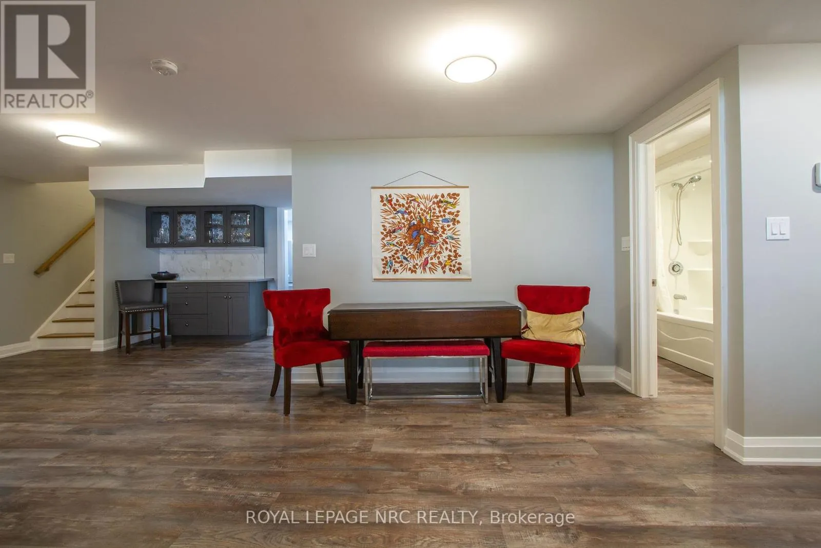 62 - 3232 MONTROSE ROAD, #62