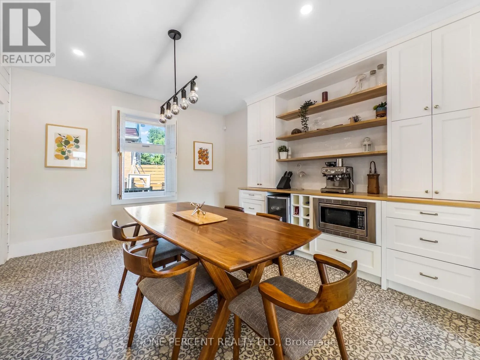 53 HIGHLAND AVENUE