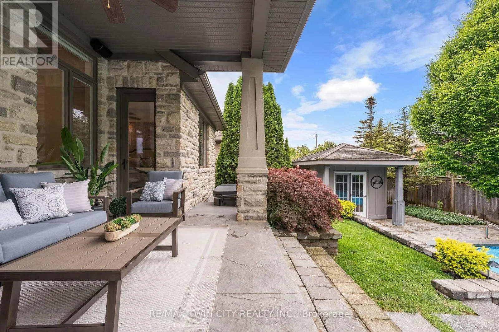 303 TERRACE WOOD CRESCENT