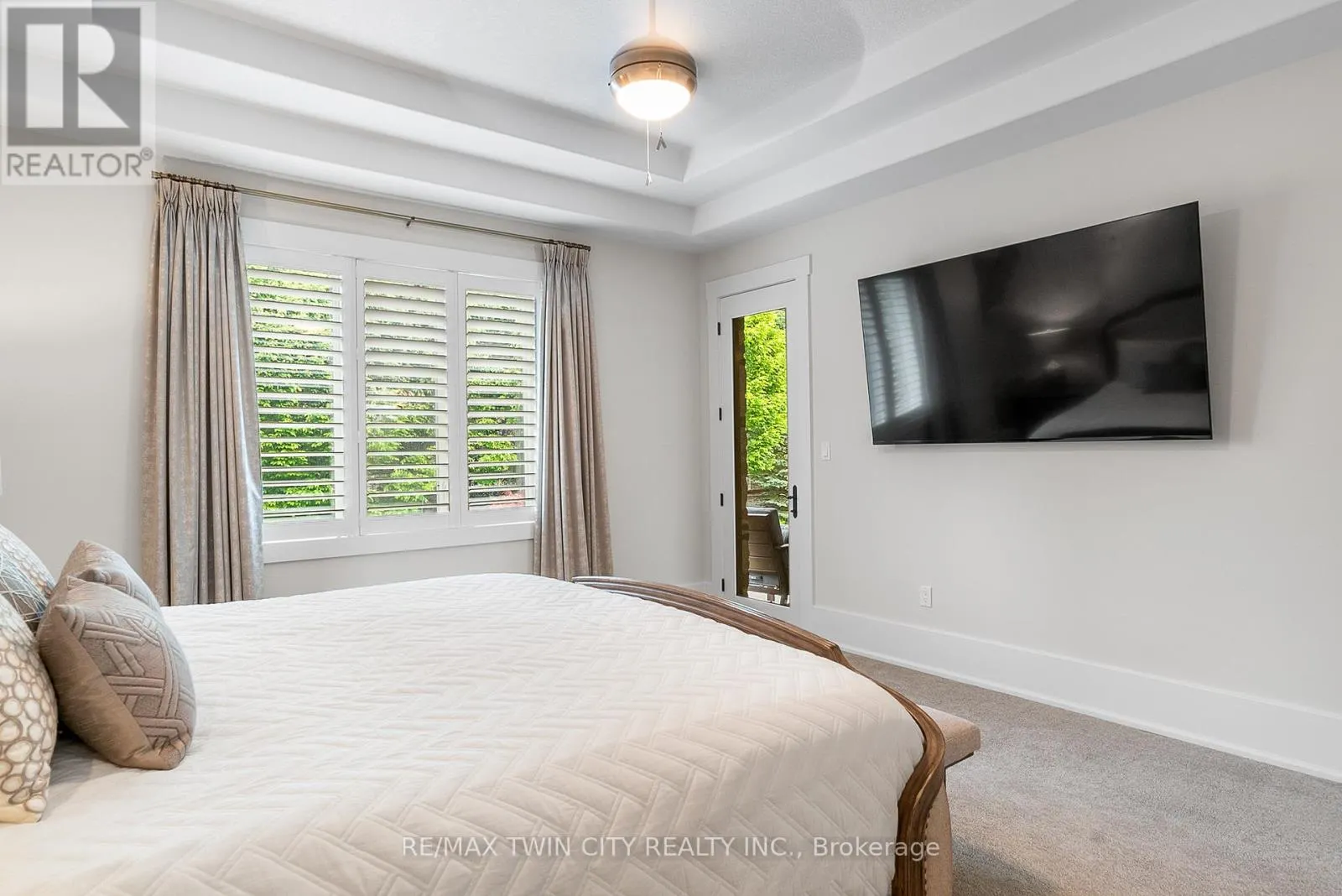 303 TERRACE WOOD CRESCENT