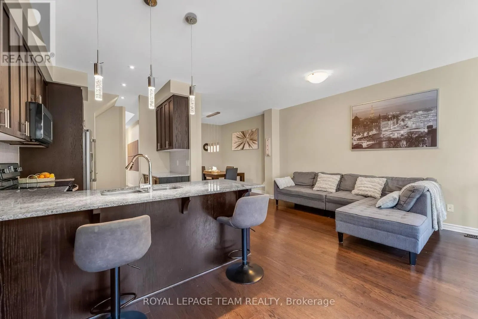 345 ALASKEN DRIVE