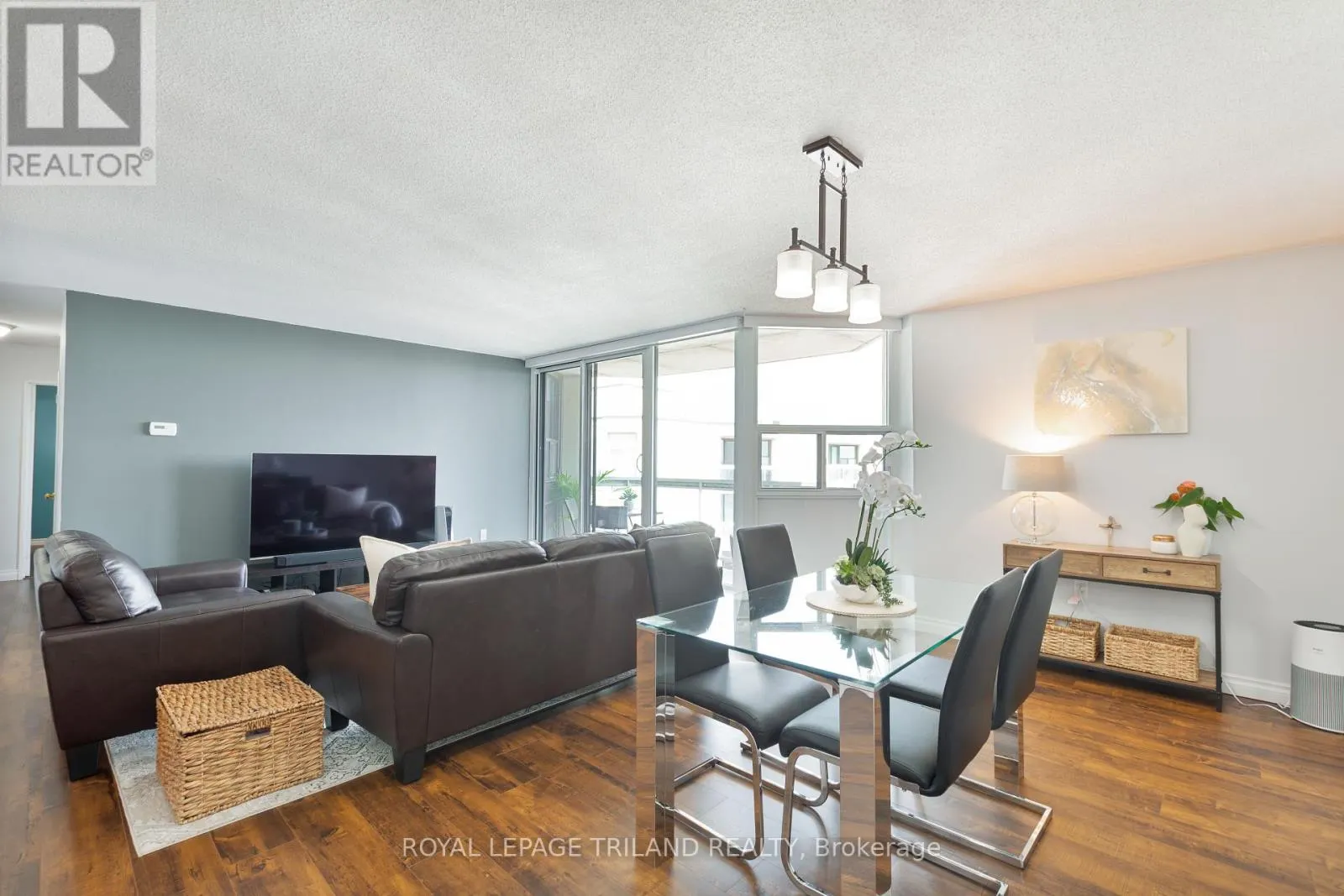 2703 - 323 COLBORNE STREET, #2703