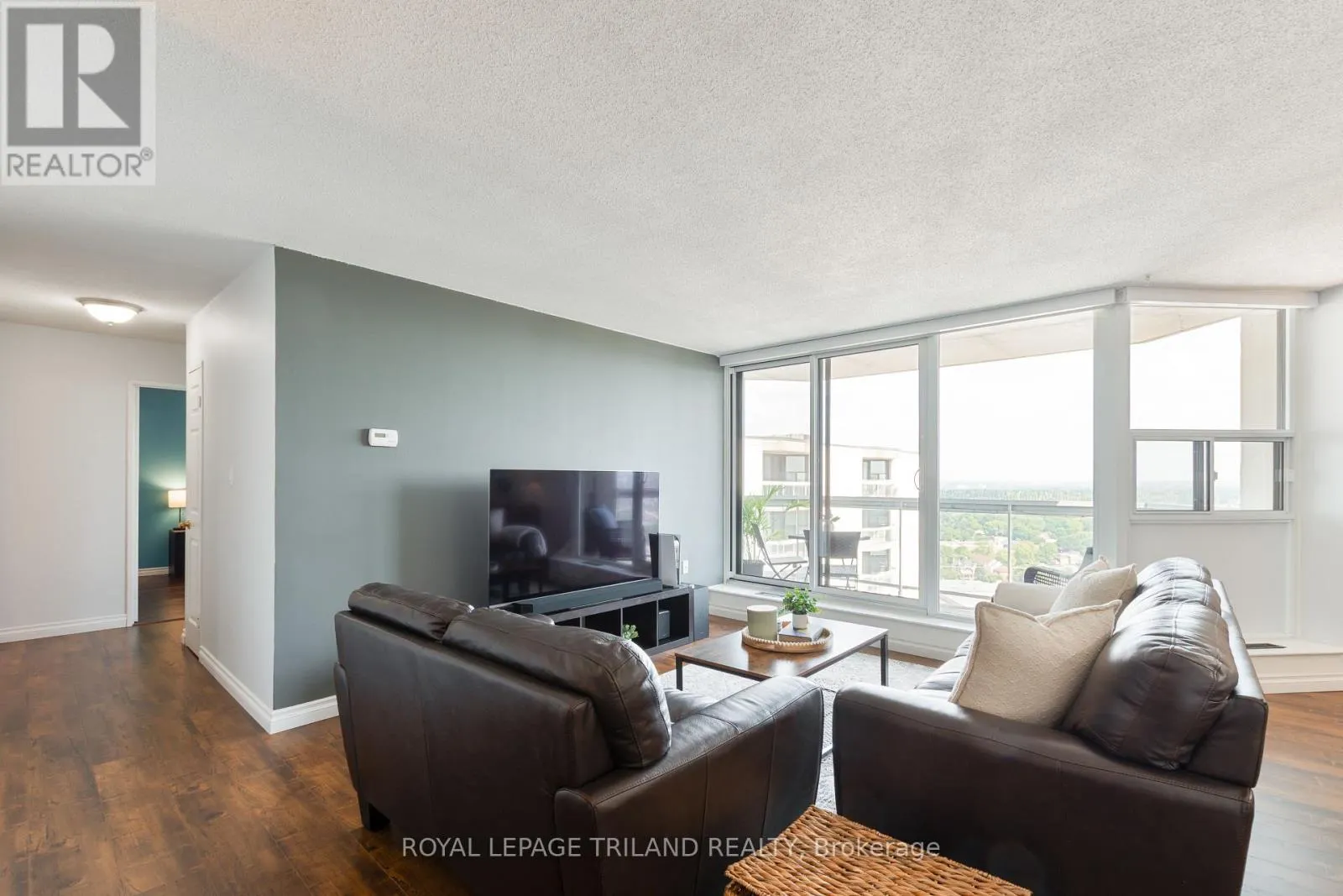 2703 - 323 COLBORNE STREET, #2703