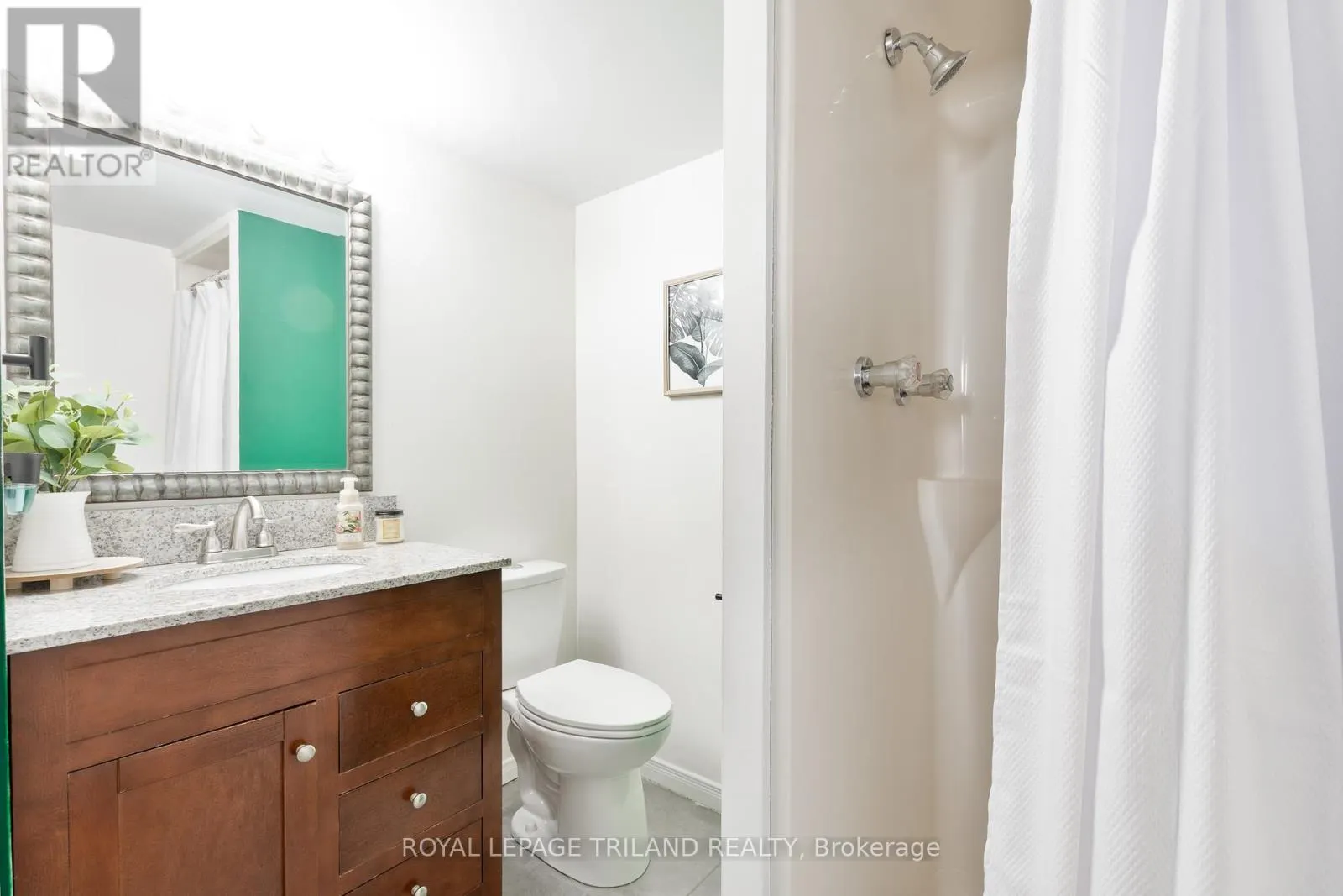 2703 - 323 COLBORNE STREET, #2703