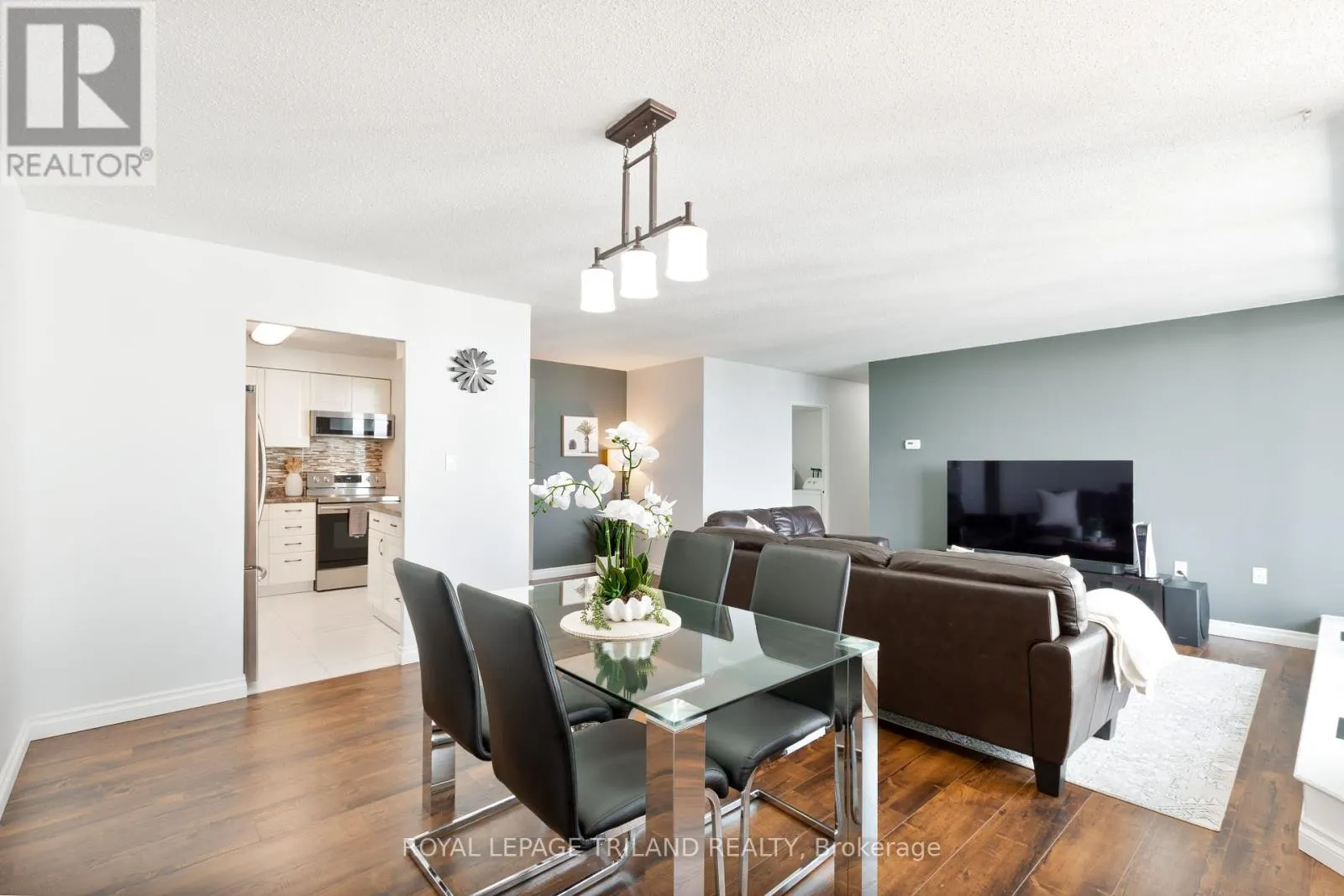 2703 - 323 COLBORNE STREET, #2703