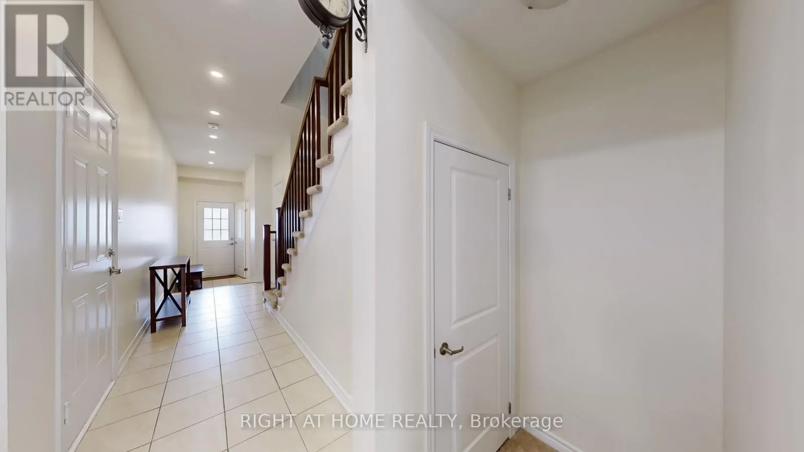 124 MOSAIC DRIVE
