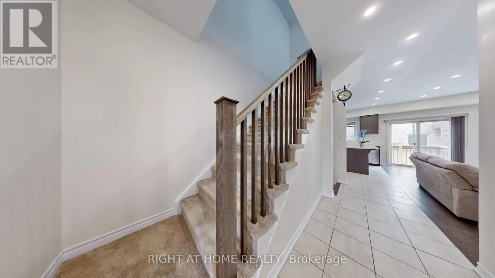 124 MOSAIC DRIVE