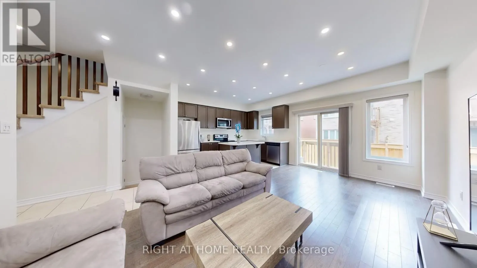 124 MOSAIC DRIVE