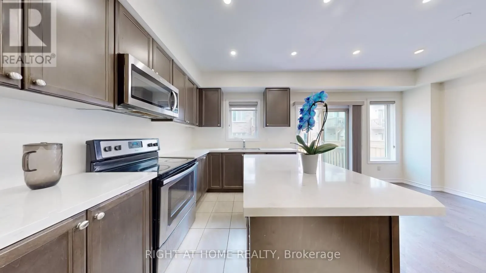 124 MOSAIC DRIVE