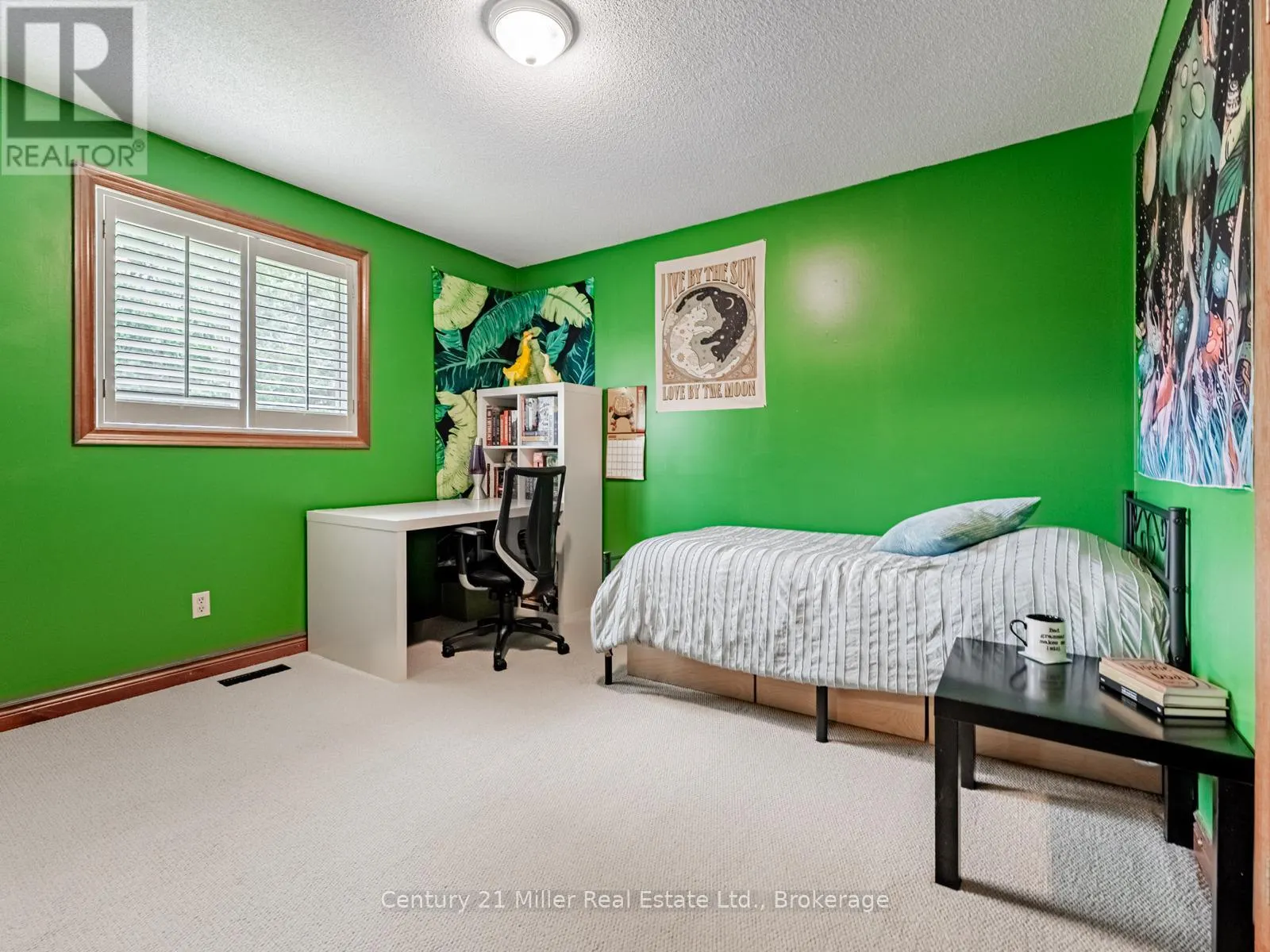 181 MEADOWBROOK DRIVE