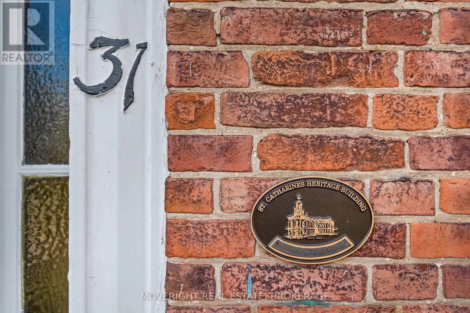 31 YATES STREET