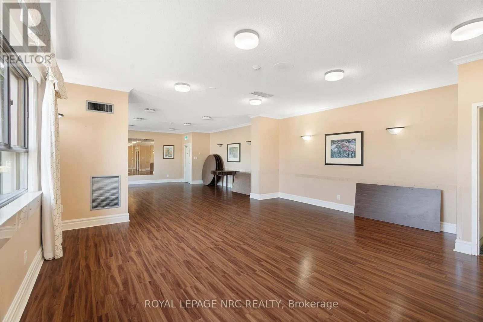1109 - 7 GALE CRESCENT, #1109