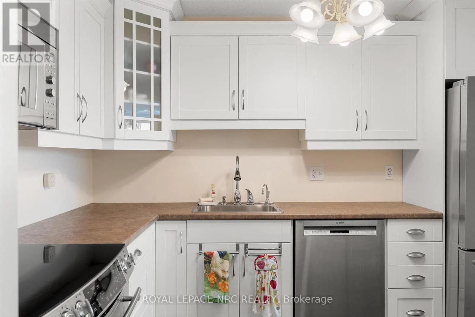 1109 - 7 GALE CRESCENT, #1109