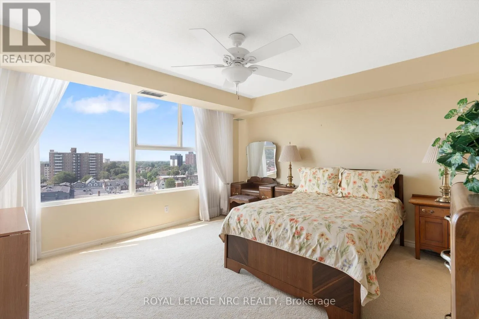 1109 - 7 GALE CRESCENT, #1109