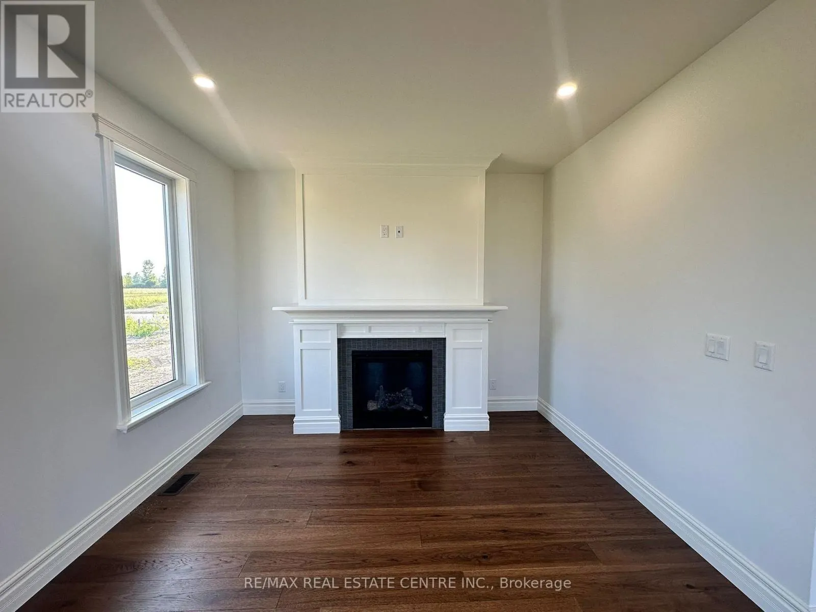 474 MARLA CRESCENT