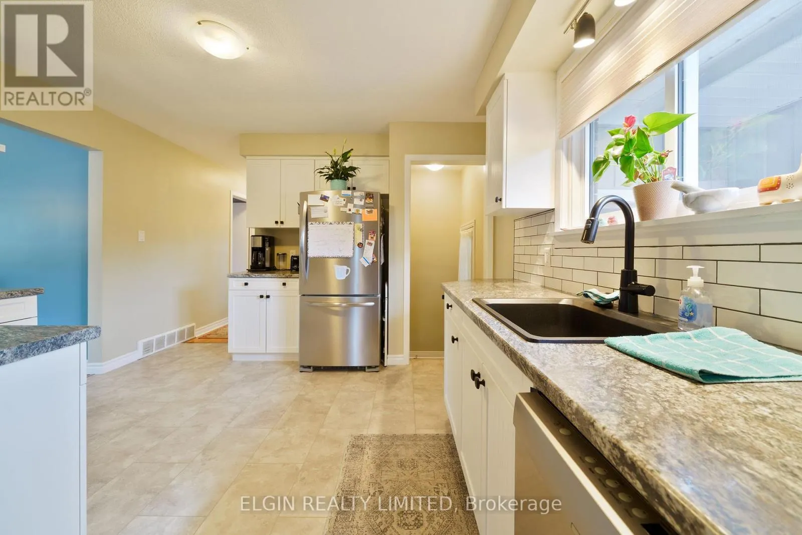 10 GUSTIN PLACE